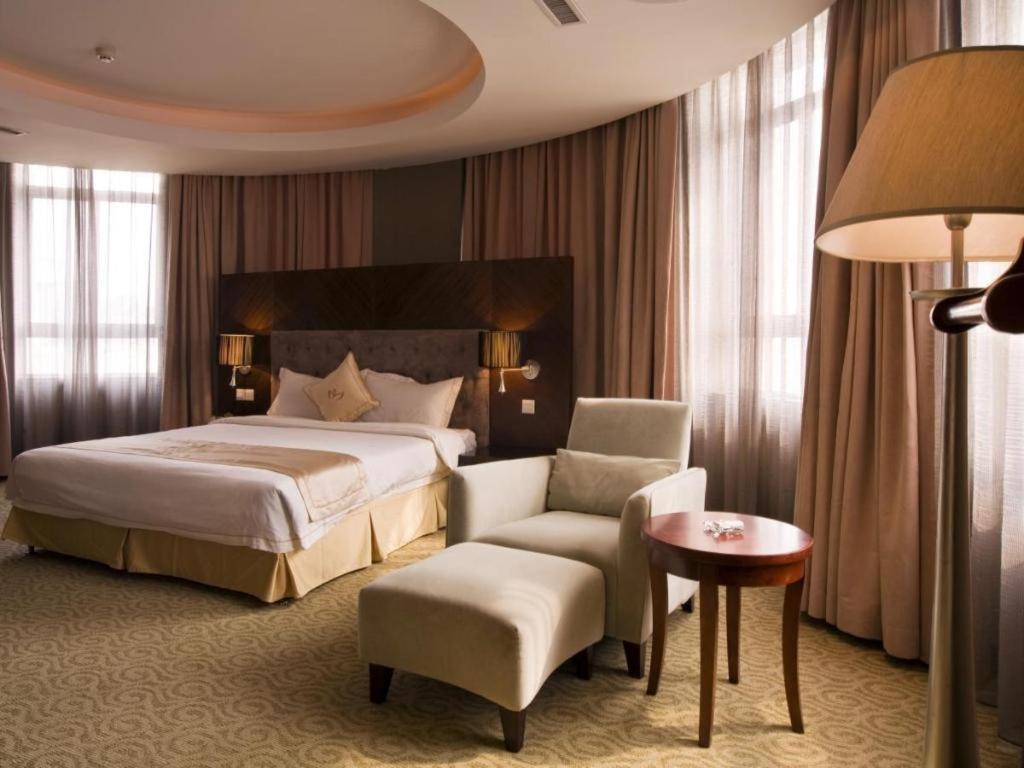 Qingdao Royal Garden Hotel Ngoại thất bức ảnh