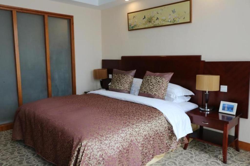 Qingdao Royal Garden Hotel Ngoại thất bức ảnh