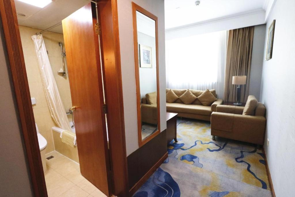 Qingdao Royal Garden Hotel Ngoại thất bức ảnh