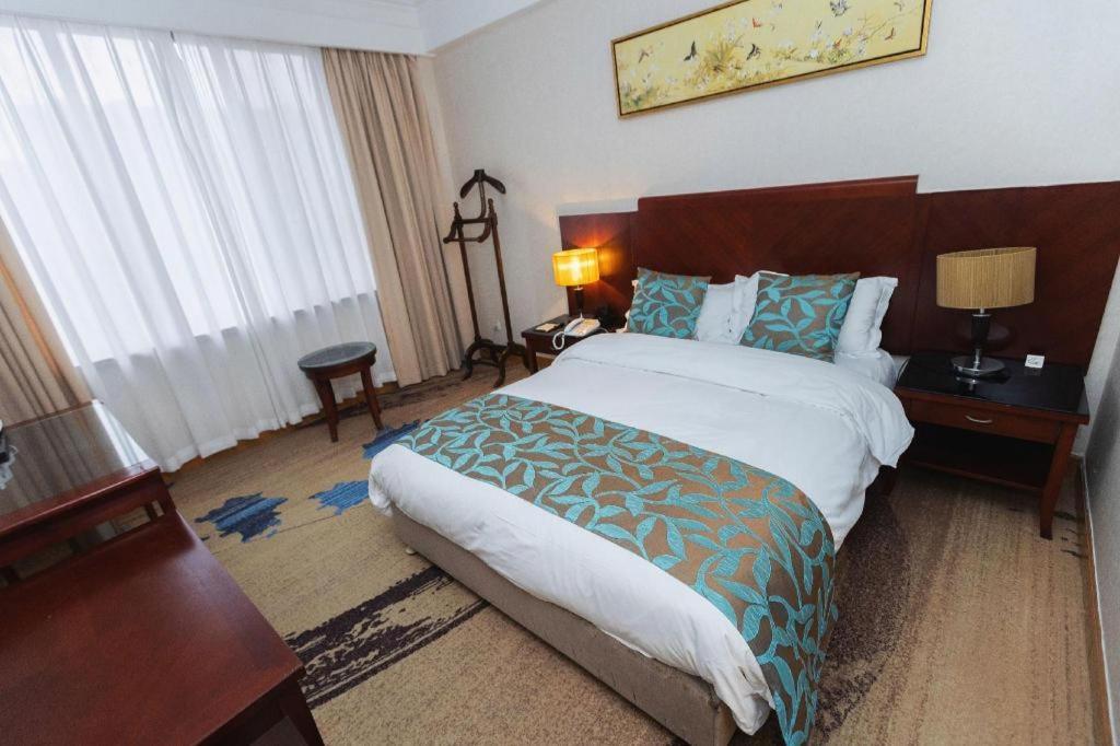 Qingdao Royal Garden Hotel Ngoại thất bức ảnh