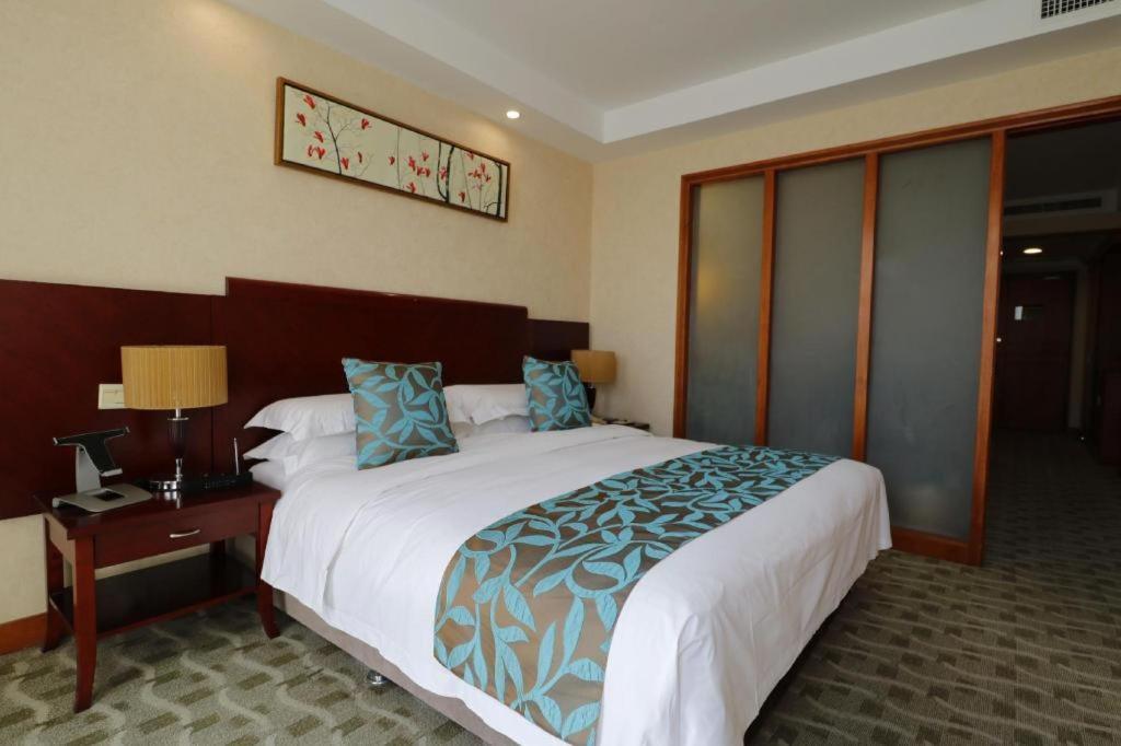Qingdao Royal Garden Hotel Ngoại thất bức ảnh