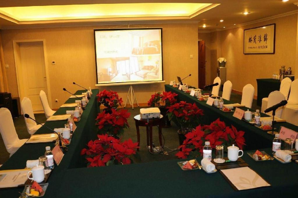 Qingdao Royal Garden Hotel Ngoại thất bức ảnh