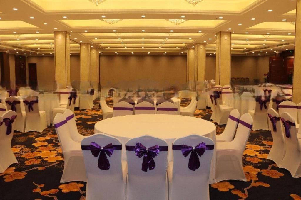Qingdao Royal Garden Hotel Ngoại thất bức ảnh