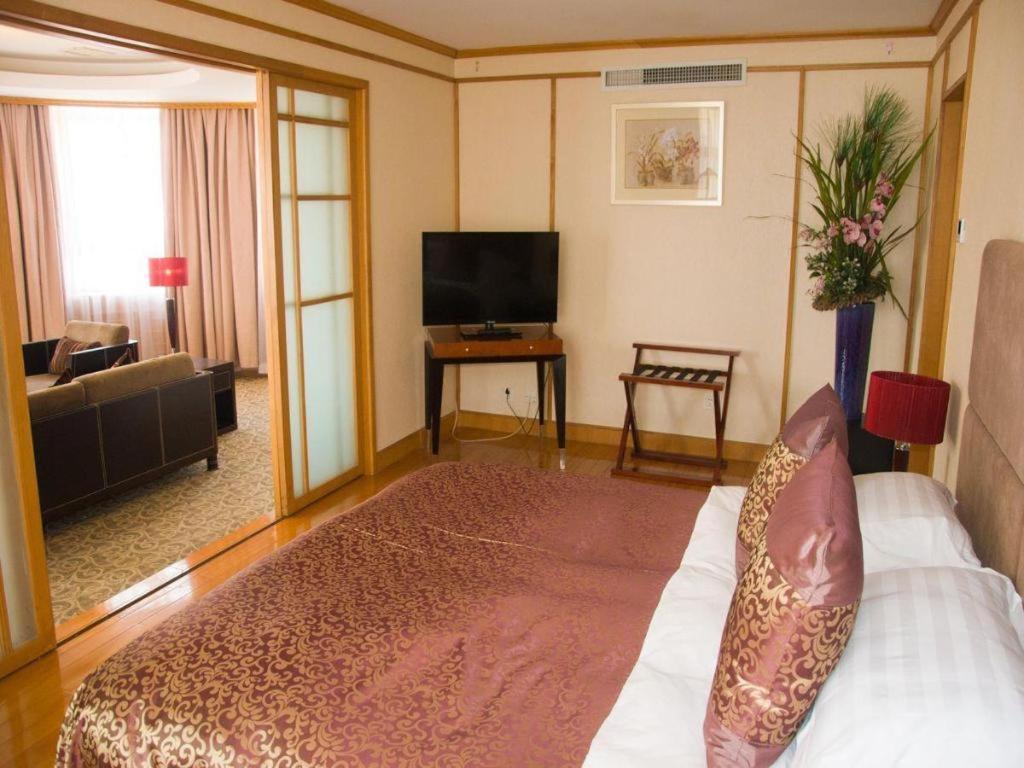 Qingdao Royal Garden Hotel Ngoại thất bức ảnh